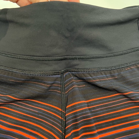 Lululemon Run: Speed Short *4-way Stretch Size 4 - Picture 3 of 15